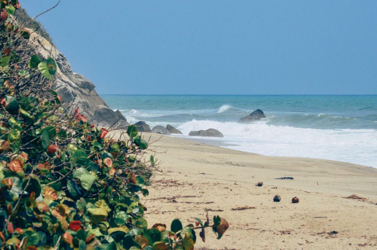 Playa Los Angeles Los Naranjos Exterior foto